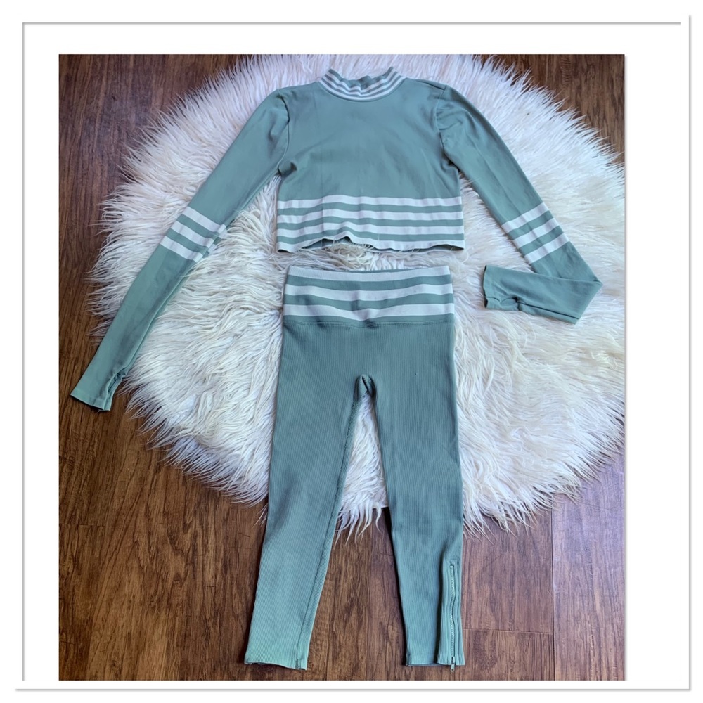Free People Movement Seamless Triumph Leggings Crop Top Set Mint Green Size M/L